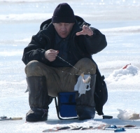 Министерство экологии Южного Урала обнародовало список водоемов, где плата за рыбалку взимается законно